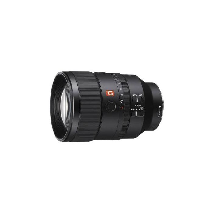 Sony FE 135mm f/1.8 GM